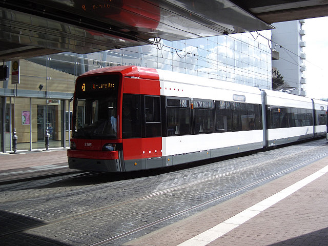 Linie 6 an der Universit&auml;t