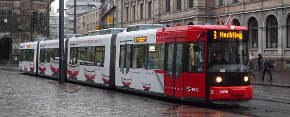 GT8N 3036 mit neuer Werbung