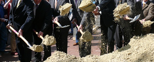 Erster Spatenstich für die Linie 4 nach Falkenberg
