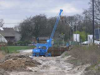 An der Flutbrücke