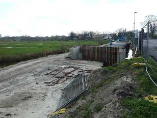 An der Flutbrücke