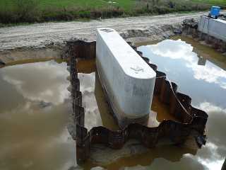An der Flutbrücke