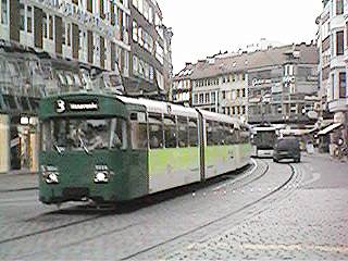 Linie 3 im Schüsselkorb