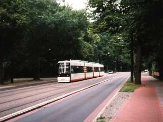 Linie 4 in der Horner Heerstraße