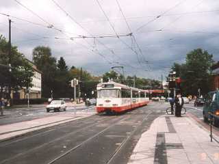 Linie 4E an der Kirchbachstraße