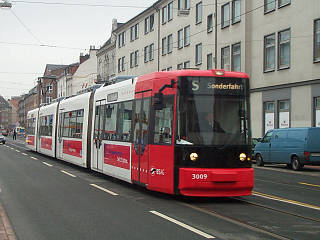 Die Eröffnungsbahn