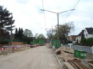 Oberleitung, aber noch kein Gleis