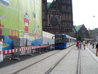Vor dem Rathaus