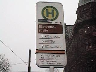 Keine 24 und 30S an der Blumenthalstraße