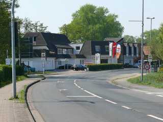 25.04.2011