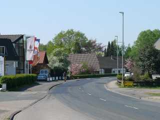 25.04.2011