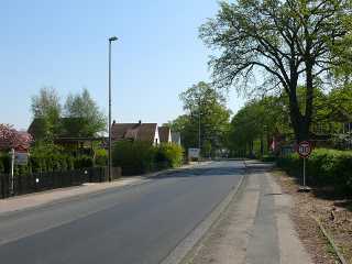 25.04.2011