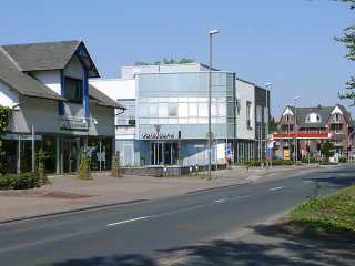 25.04.2011