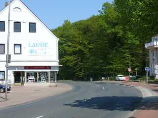 25.04.2011
