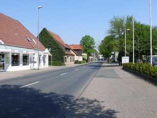 25.04.2011