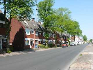 25.04.2011