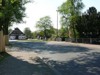 25.04.2011