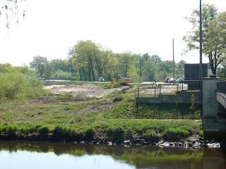 25.04.2011