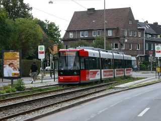Linie 1 an der H.-H.-Meier-Allee