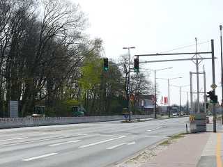 An der Einfahrt zum Weserpark