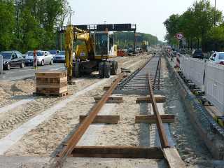 Hans-Bredow-Straße
