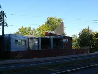Tri