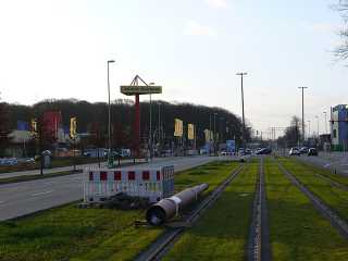 In der Hans-Bredow-Straße