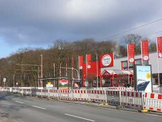 Hans-Bredow-Straße