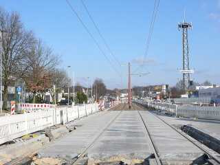 Hans-Bredow-Straße