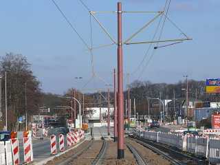 Hans-Bredow-Straße