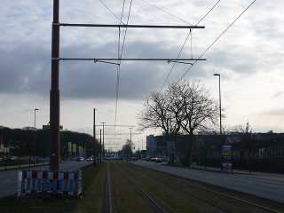 Hans-Bredow-Straße