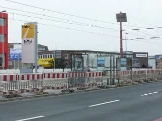 In der Hans-Bredow-Straße