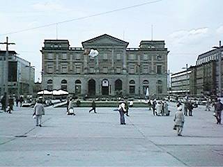 Der Bahnhofsplatz
