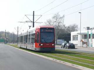 In der Hans-Bredow-Straße