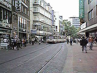 Eine Bahn in der Obernstraße
